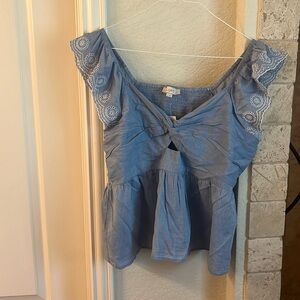 Brand new Loft Jean colored summer top with detailed sleeves